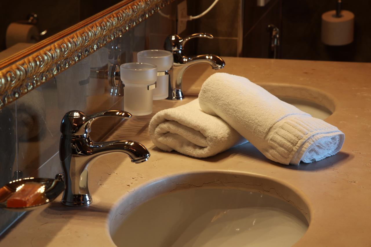 Hotel Alle Ciaspole Fondo Ngoại thất bức ảnh